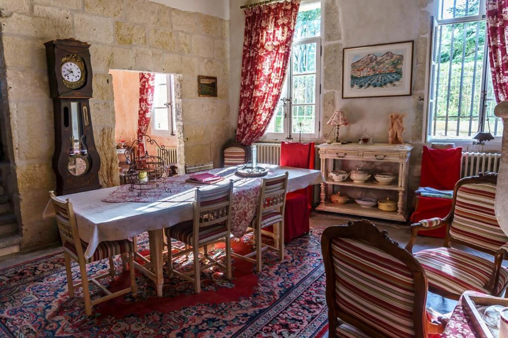 Mas Des Carnassoles Bed & Breakfast Eksteriør bilde